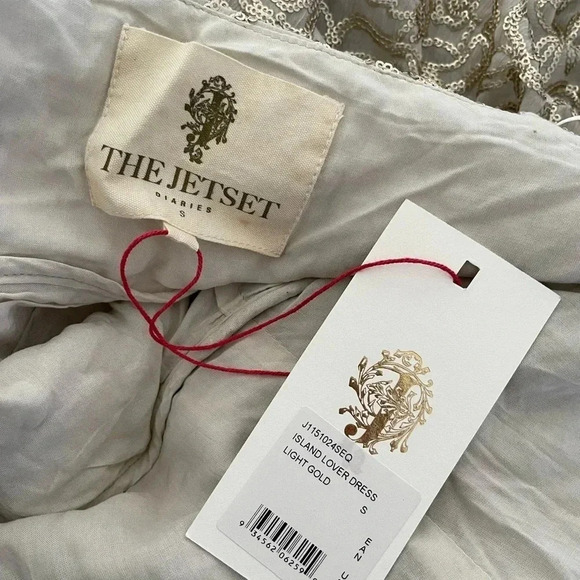 The Jetset Diaries in island lover dress - Picture 8 of 8